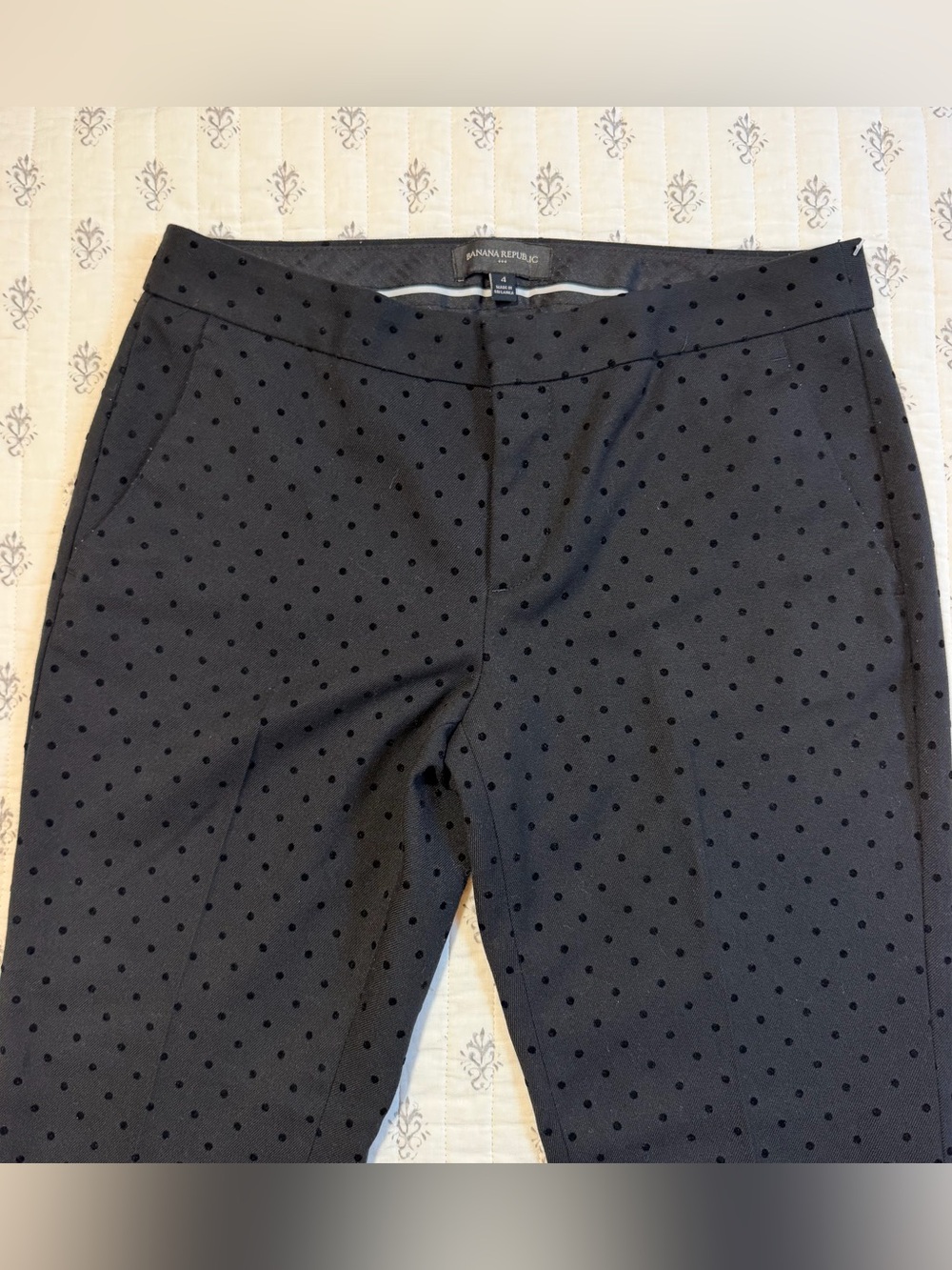 Banana Republic Sloan Black Flocked Polka Dot Pants Size 4